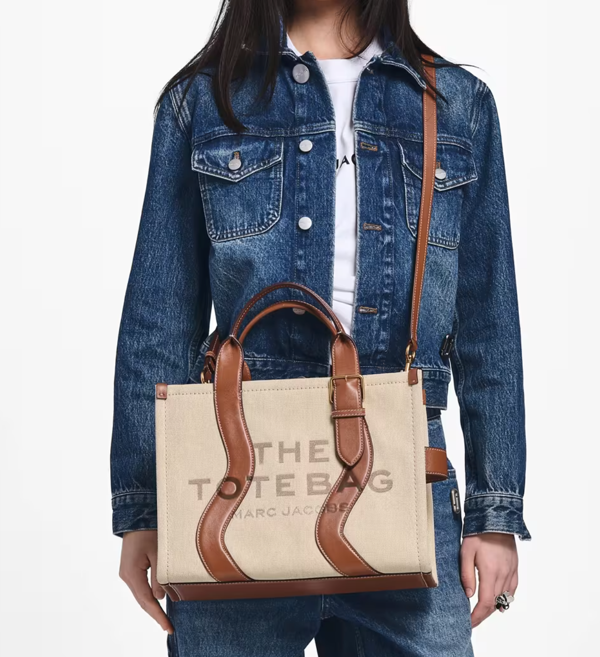 The Wavy Canvas Medium Tote Bag