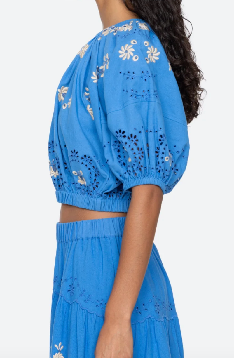 Catharina Embroidered Bubble Top