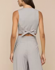 Arwen Uneck Vest