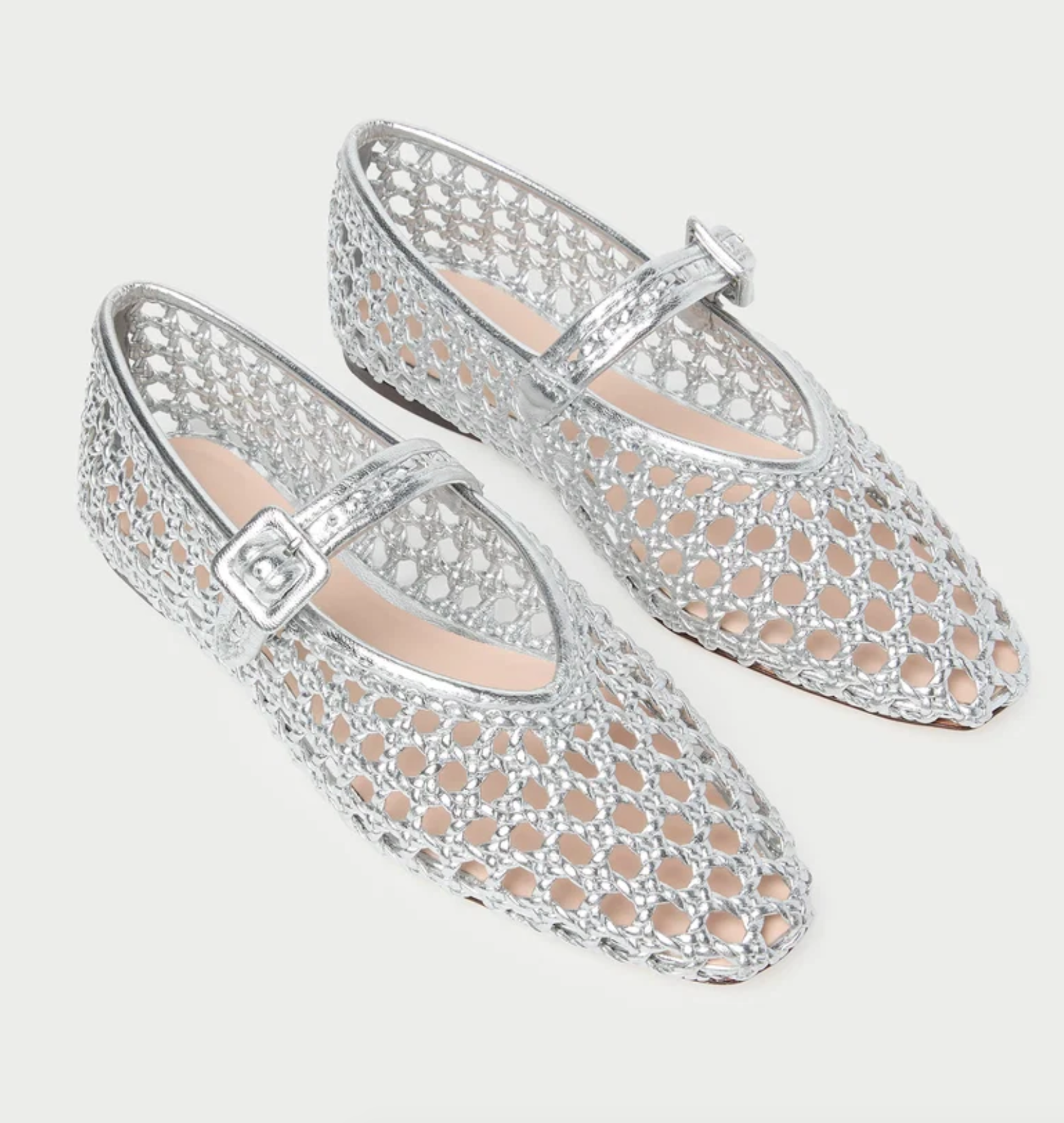 Junia Maryjane Flat