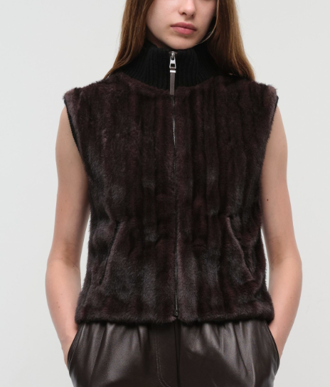 Luma Turtleneck Vest