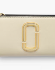 The Snapshot Compact Wallet